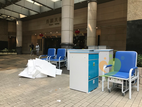 為了病人，各地醫(yī)院紛紛引進(jìn)愛陪共享陪護(hù)床