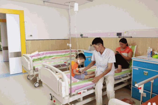 看病體驗(yàn)感不是奢侈品——陪護(hù)床、床上用品等設(shè)施