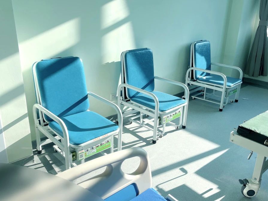 愛陪共享陪護(hù)床運(yùn)營管理員超1000位，其市場(chǎng)定位清晰明了，未來可期